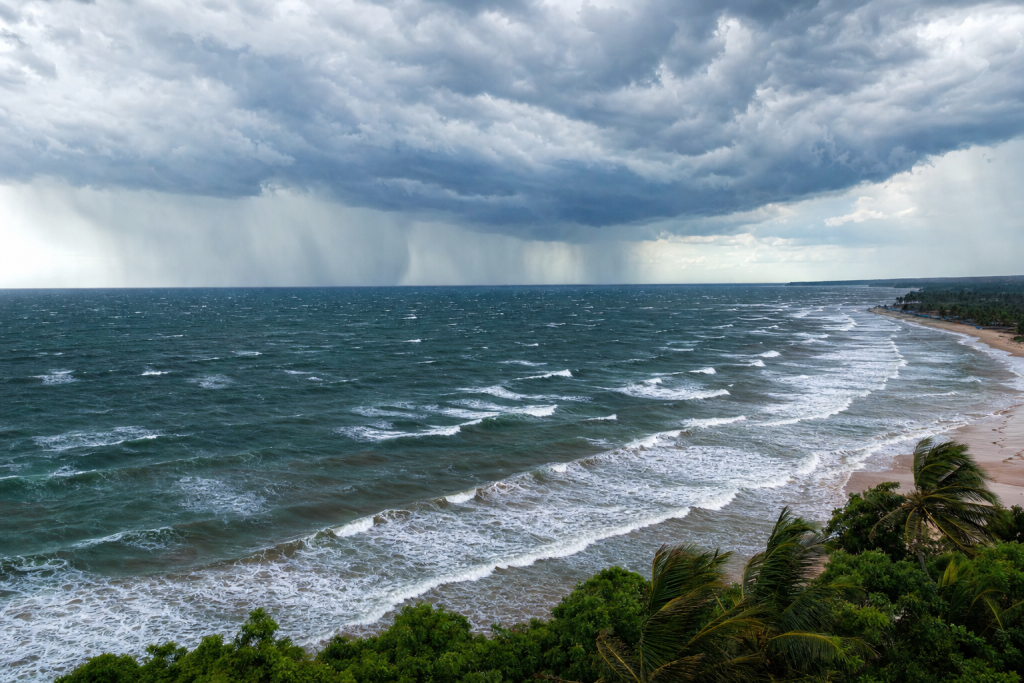 How Waves Are Generated in the Bay of Bengal
